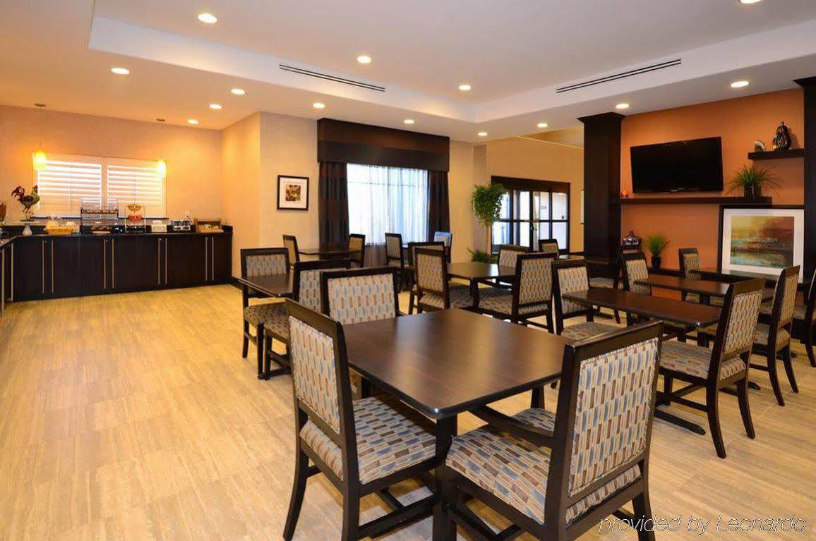 Best Western Plus Lytle Inn And Suites Exterior foto